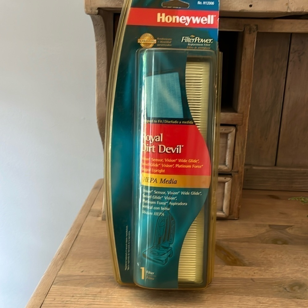 Honeywell Royal Dirt Devil HEPA Media Filter H12006 New 2004